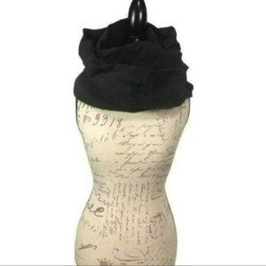 Lululemon Pack in the Heat Black Scarf, Brand New with Tag